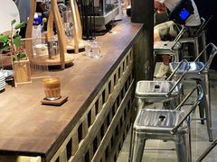 大堂-Metal hands·铁手咖啡