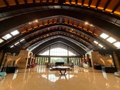 -三亚湾海居铂尔曼度假酒店