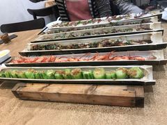 -胡须哥网红竹筒菜