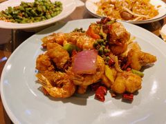 大虾爱上辣子鸡-皇后餐厅-煲仔·小菜·打边炉(古北店)