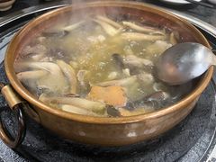 -阿山卓·野生菌火锅·纳西火塘烤肉