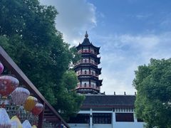 -绳金塔
