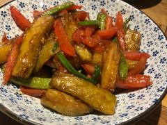 -蜜桃餐厅·伴山(绿宝广场店)