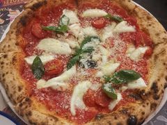 水牛奶酪pizza-BOTTEGA意库(中骏世界城店)
