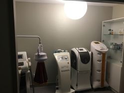 -奈瑞儿美颜塑身SPA