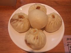 -凤起龙游老面包子(凯德晶品店)