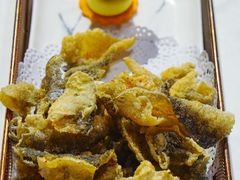 炸鱼皮-红门金汤·港式火锅(英皇集团中心店)