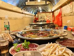 -洞亭火锅(防空洞总店)