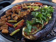 -西昌小院火盆烧烤(新街里店)