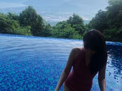 -三亚亚龙湾人间天堂鸟巢度假村