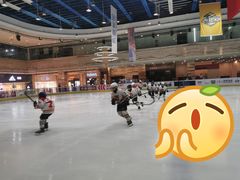 -冠军冰场(环球中心店)