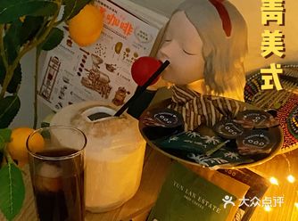 这两年椰子味儿咖啡越来越火，随着我越来越喜欢椰子味儿