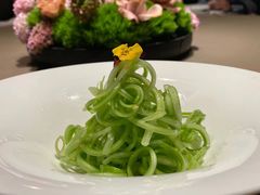 炝拌鲍芹-金海华·悦食东方(苏州中心商场店)