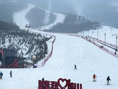 -鳌山滑雪度假区