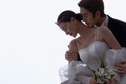 点击看大图 -挪娅婚纱摄影皇家会所