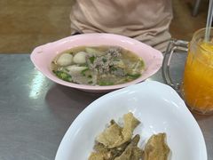 -榮泰米粉湯(Left Shop)