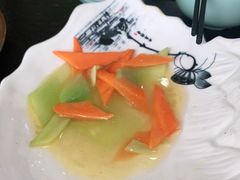 -撒拉人家.酸菜牦牛肉火锅