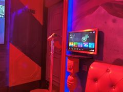 -UK派对KTV(日月广场店)