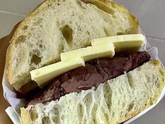 -沁屋面包店(人民东路店)
