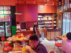 -蚝堡海鲜·威海菜·海肠捞饭·烧烤·亚洲吃蚝公司(幸福门店)