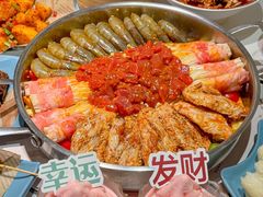 -黄记煌三汁焖锅(新佳丽江汉路店)