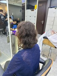 -藤野造型烫发染发