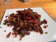 -山茶云南菜(永安里店)