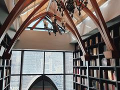 -钟书阁(松江泰晤士小镇店)