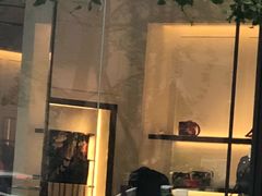 -Alexander McQueen(远洋太古里店)