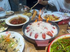 -叶派龙虾•招牌香辣蟹·海鲜(中海国际店)