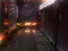 -蓝乐光量贩KTV(浦东禹悦汇店)