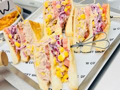 -W COLLECTIVE  DESSERT SHOP