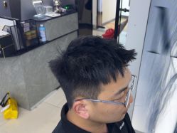 -米可造型烫染