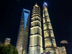 -陆家嘴空中步行连廊