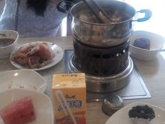 -怡人怡口牛排海鲜自助(飞龙大厦店)