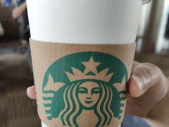 香草拿铁-星巴克(浦东机场T2到达店)