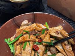 -简小舍·民间手艺菜(武昌江滩店)