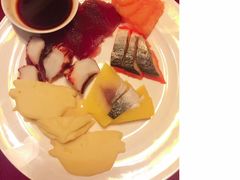 -西安皇冠假日酒店·朱雀咖啡厅