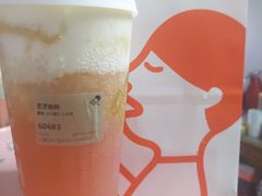 芝芝桃桃-喜茶(上海正大广场店)