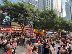 -八一路好吃街(雨田商务大厦店)