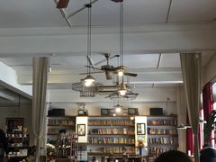 大堂-雕刻时光咖啡馆(师大路店)
