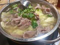 -冯烫烫跷脚牛肉·川菜小馆(武胜西街店)