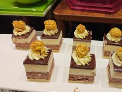 -元素自助餐厅·生蚝·海鲜·刺身(萝岗汇华希尔顿逸林酒店)