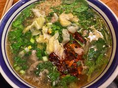 -云阿蛮云南生烫牛肉米线(奉贤路店)