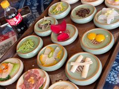 -桥香园过桥米线(国贸店)