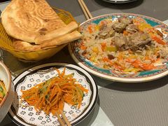 烤白馕-巴依老爷新疆美食(清华东门店)