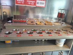 -佰人王串串香火锅(洋珠巷店)