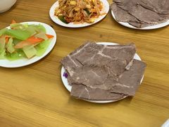 -马德元纯汤牛肉面(太奥广场店)