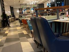 -港丽餐厅(高德置地店)