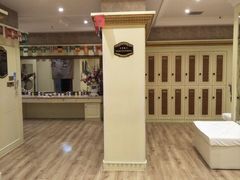 换洗室-新碧水留香新桑拿